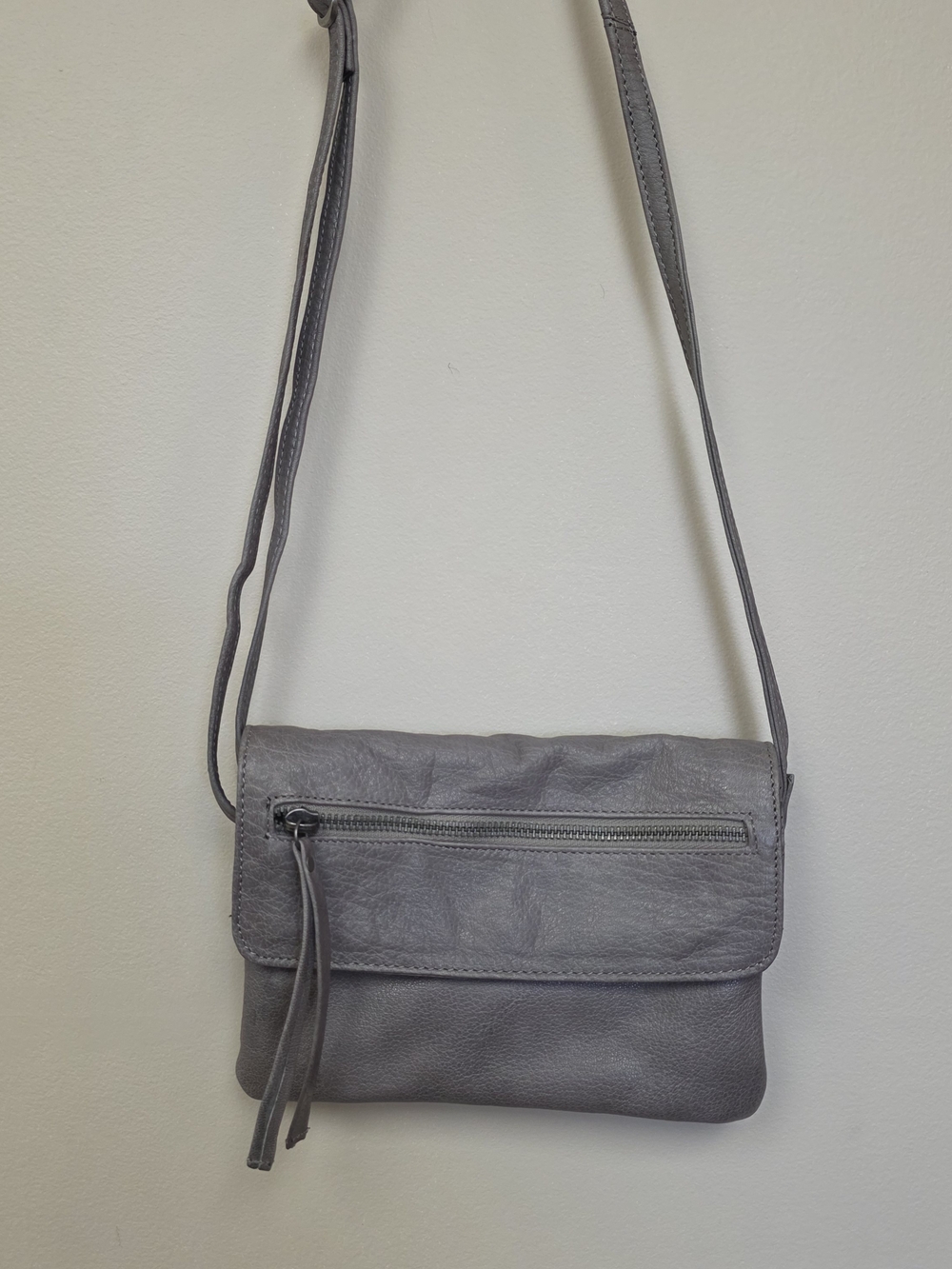 Grey Leather Versatile Adjustable Crossbody